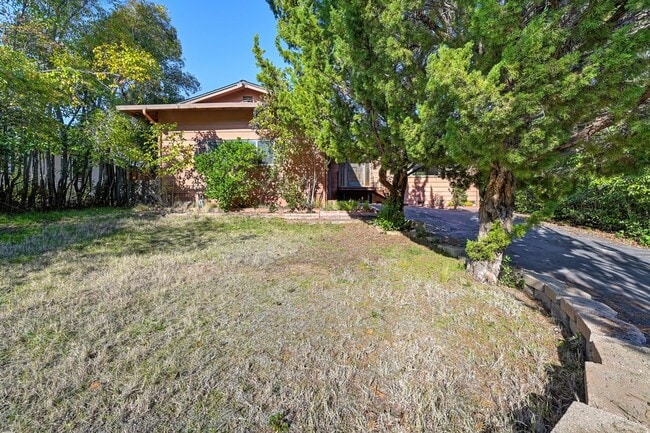 Photo - Prime location