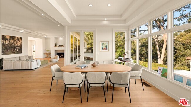 Photo - 282 Bentley Cir House