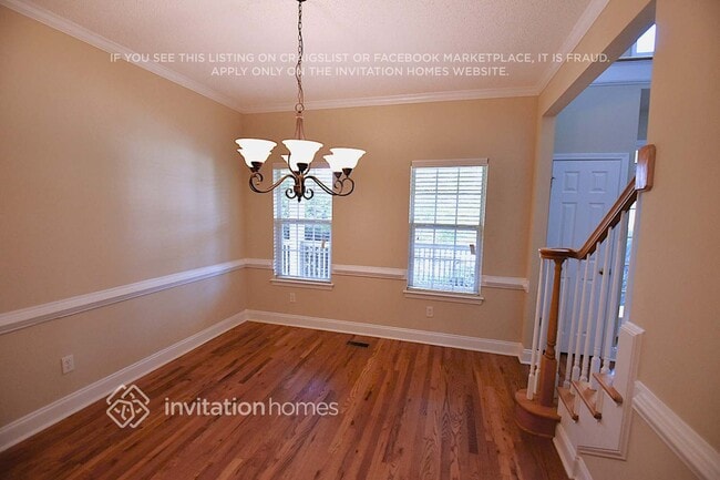 Photo - 6000 W Rosie Ln SE