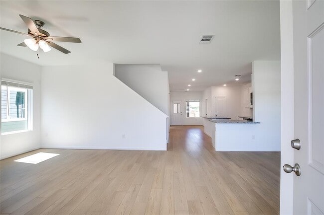 Photo - 300 Timber Brook Dr