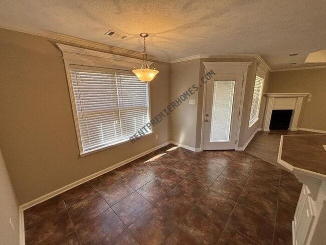 Photo - 2805 Southfork Dr