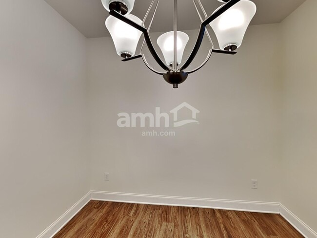 Photo - 1930 Sterling Brook Ct