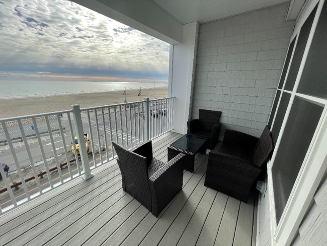 315 Ocean Blvd Unit 403