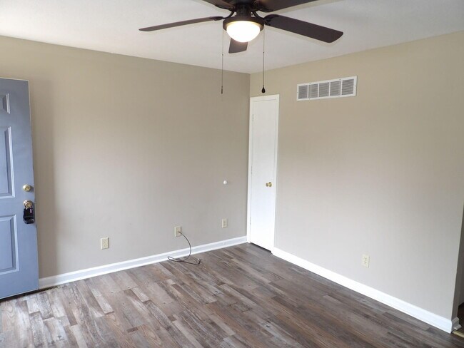 Photo - 60 American Way Apartment Unit 4