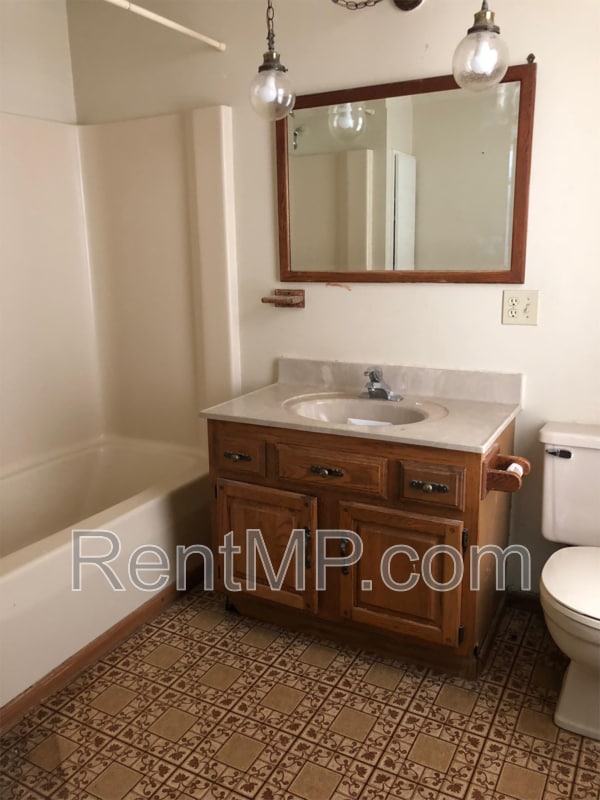 Photo - 810 S University Ave