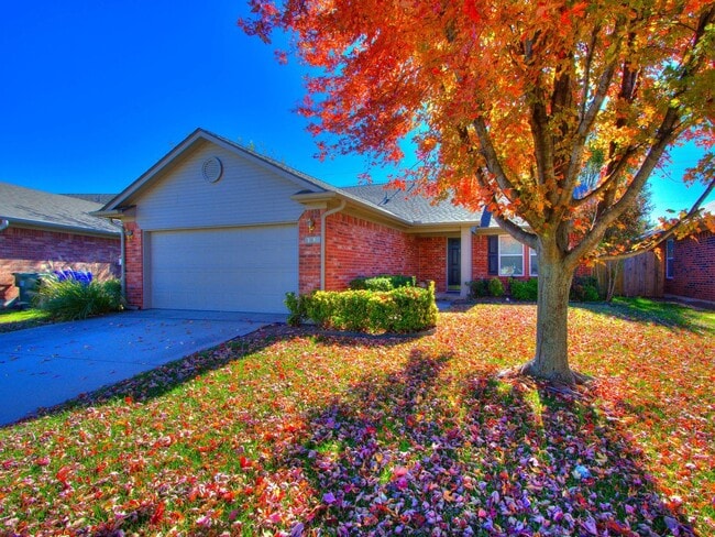 Photo - Charming 3 Bed, 2 Bath Home for Rent in Norman!
