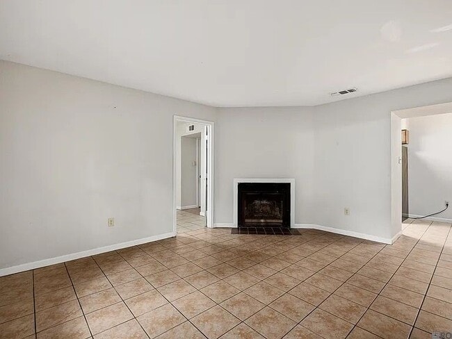 Photo - 844 Hammond Manor Dr Unit Apartment B