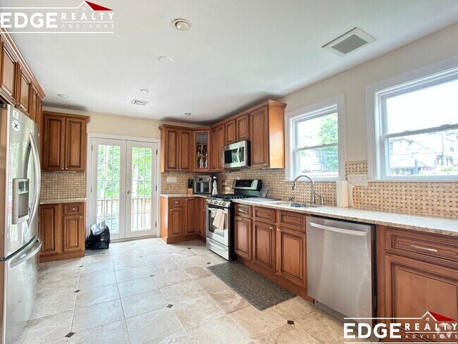 Building Photo - 34 Charles River Rd Rental
