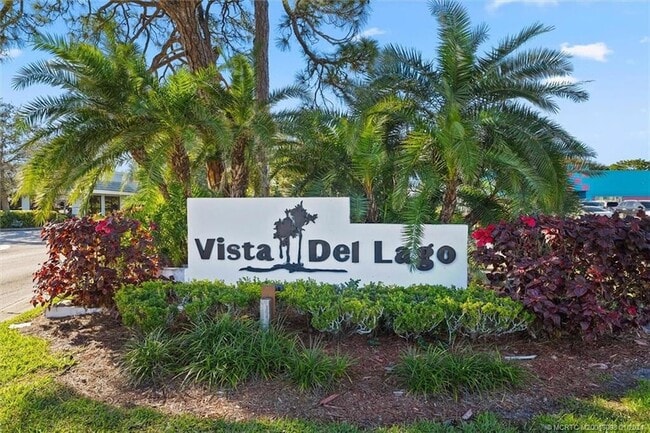 Building Photo - 1225 NW 21st St Unit 1510