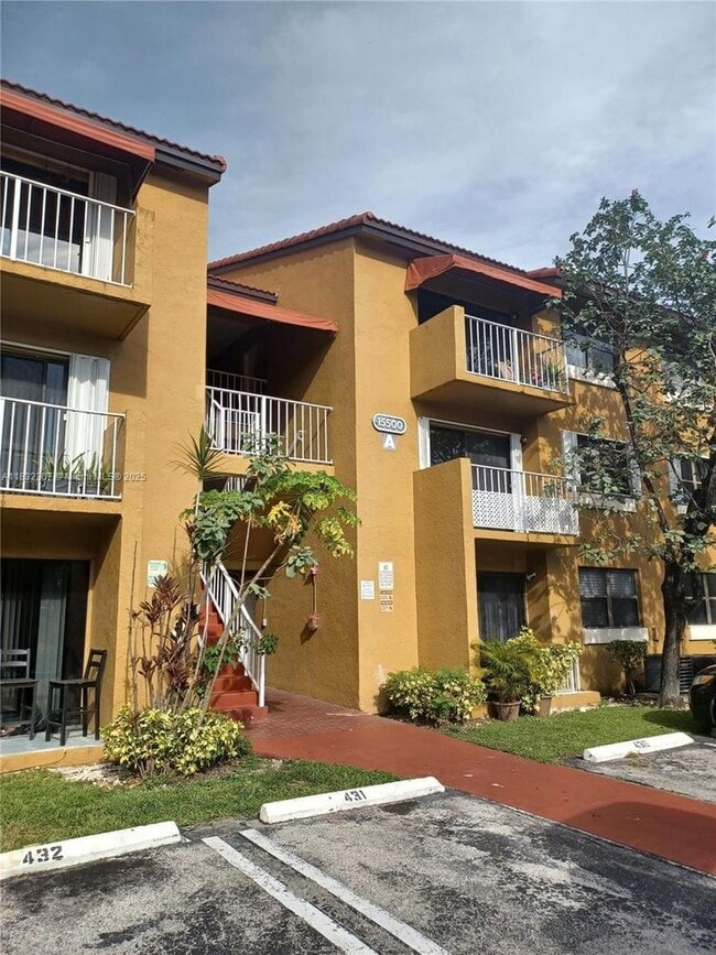 Building Photo - 15500 SW 80th St Unit A202-A202 Rental