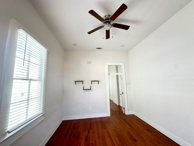 Photo - Beautiful! 1 Bedroom 1 Bath Duplex in Central City!