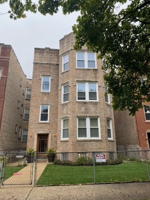 Building Photo - 4928 N Saint Louis Ave Unit 3 Rental