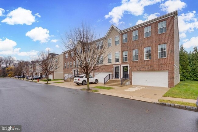 Building Photo - 49 Creekside Wy