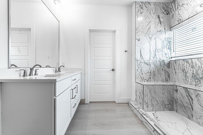 Photo - Townhomes in Bentonville!!