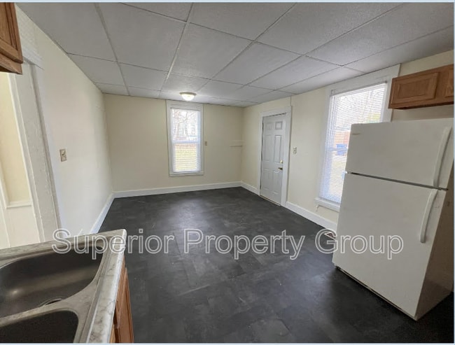 Photo - 416 S Locust St Unit Lower