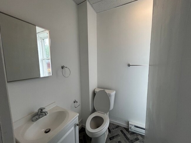 Photo - 663 2nd Ave
