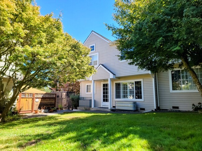 Photo - 120 Golden Ridge Ave