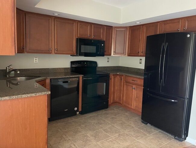 Photo - 696 Metro Ct