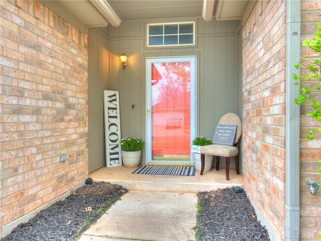 Photo - 16216 Seminole Dr