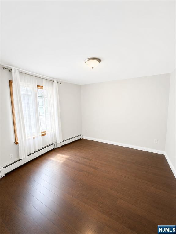 Photo - 284 Livingston Ave