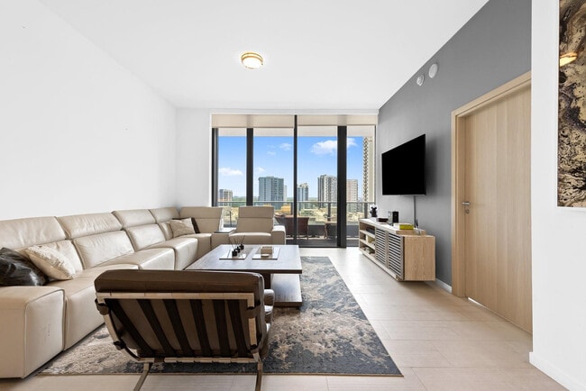 Building Photo - 1000 Brickell Plaza