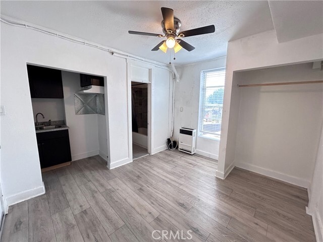 Building Photo - 14151 Paramount Blvd Unit 7 Rental