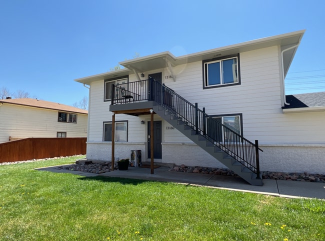 Building Photo - Top Unit 13162