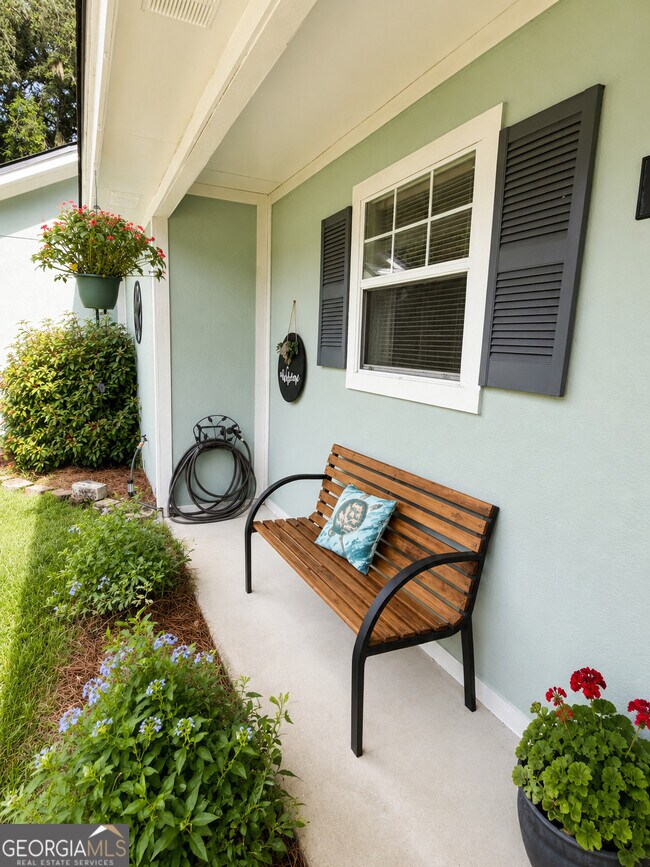 Photo - 102 Summer Dr