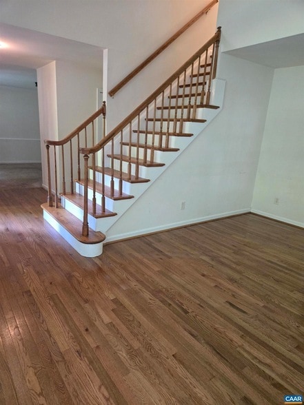 Photo - 2065 Tavernor Ln