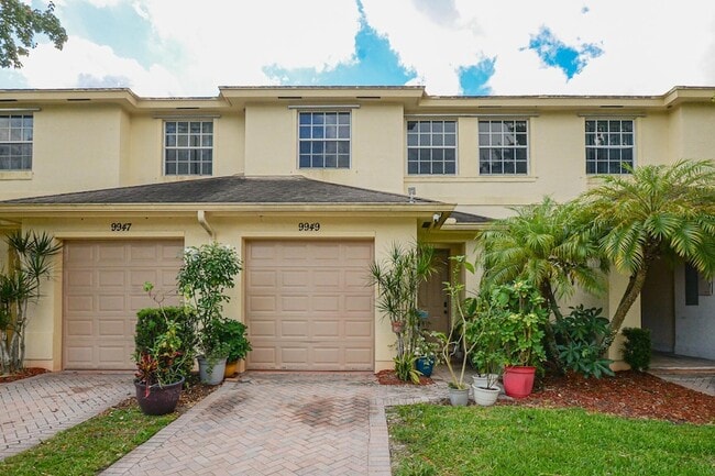 Photo - 9949 E Villa Cir
