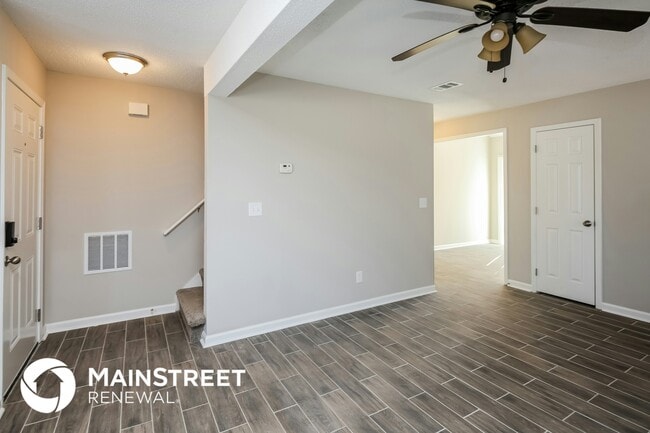 Photo - 5927 Brookside Dr SE