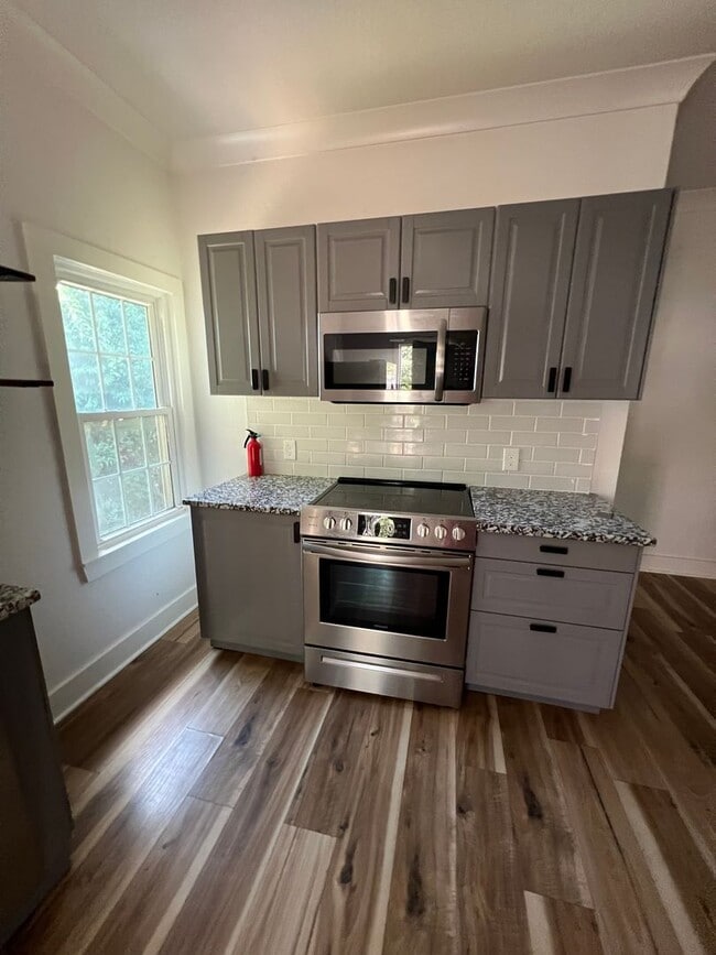 Photo - 1/1 Duplex Waco
