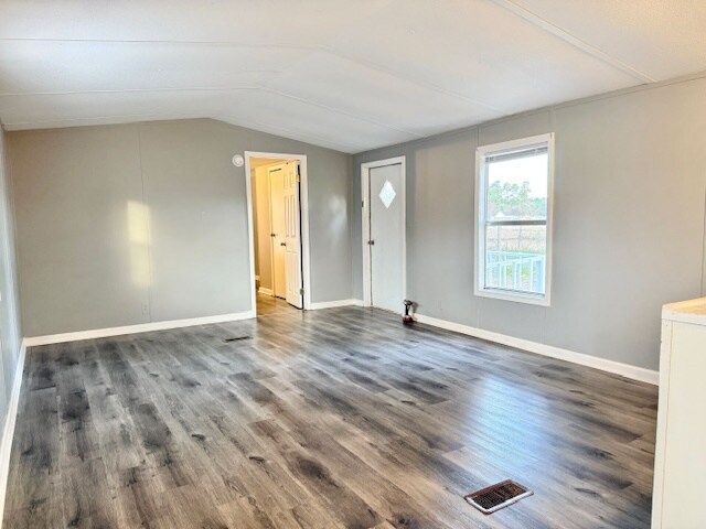 Photo - 205 W Conyers Ave