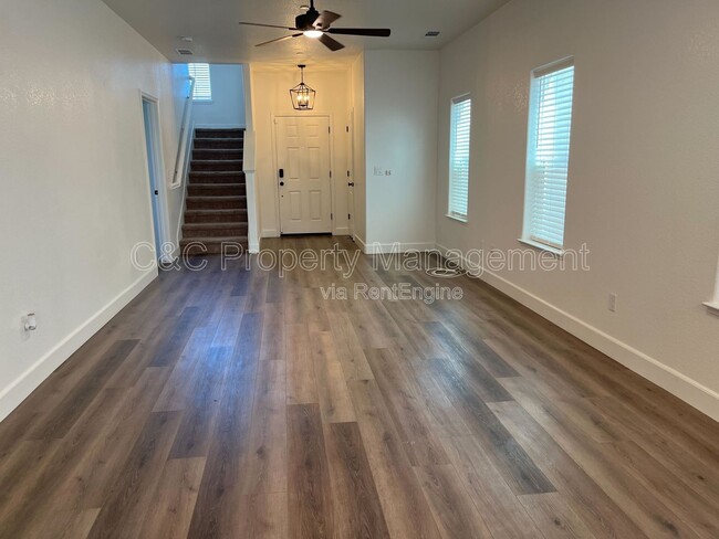 Photo - 5078 Palisade Ave