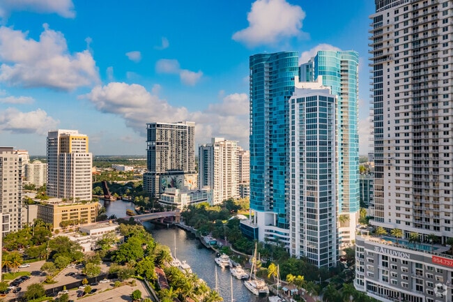 Photo - Las Olas River House