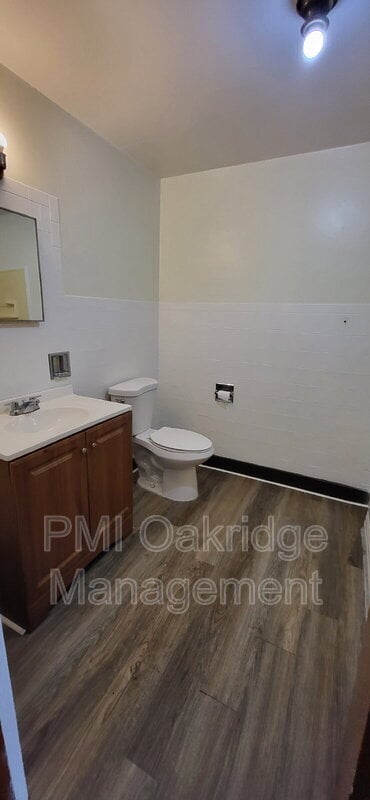 Photo - 1603 Broadway