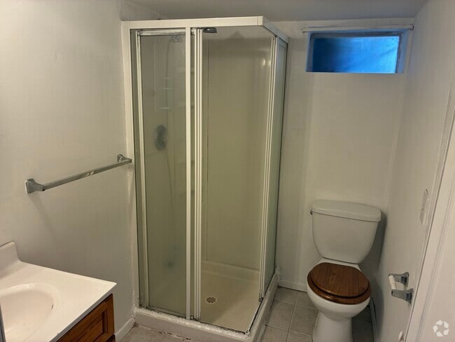 Building Photo - 132 Crystal Beach Blvd Rental