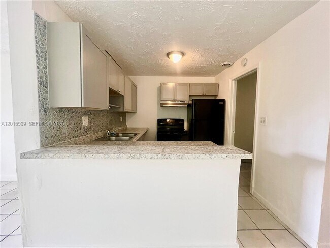 2621 Riverland Dr Unidad 2