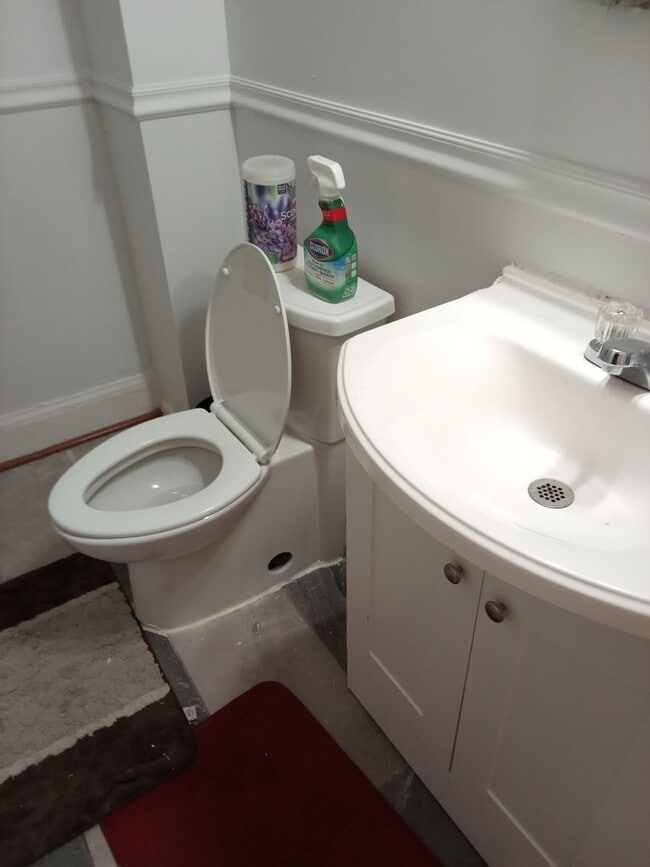 Photo - Quiet block, cozy home with extra touches