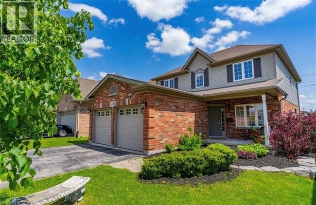 Photo - 1176 Birchwood Dr