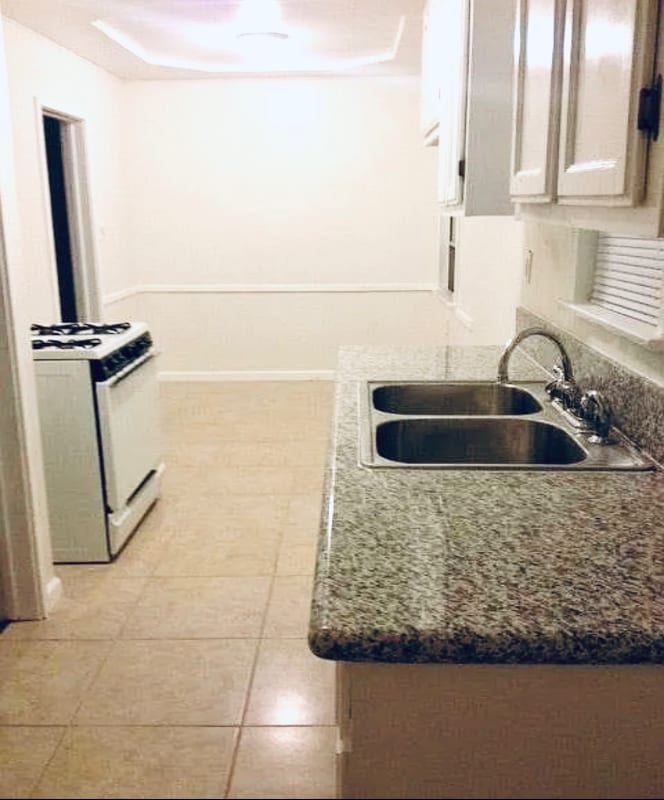 Photo - 3438 W 78th St Apartamento Unidad 3438