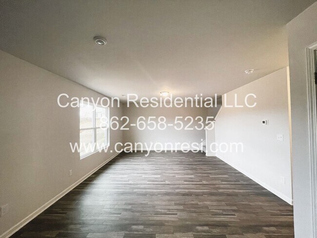 Photo - BRAND NEW single family house!3bedrooms