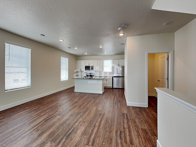 Photo - 6033 W Copperhawk Dr