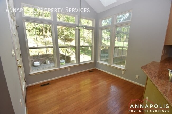 Photo - 7 Woodbent Dr