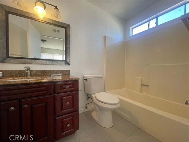 Photo - 530 Bellows Ct