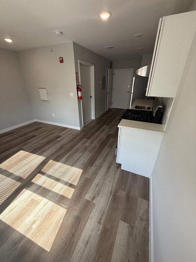 Photo - 96 16th Ave Unidad 505