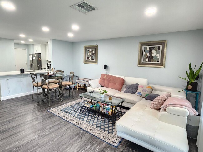 Photo - 250 Timberwalk Trail