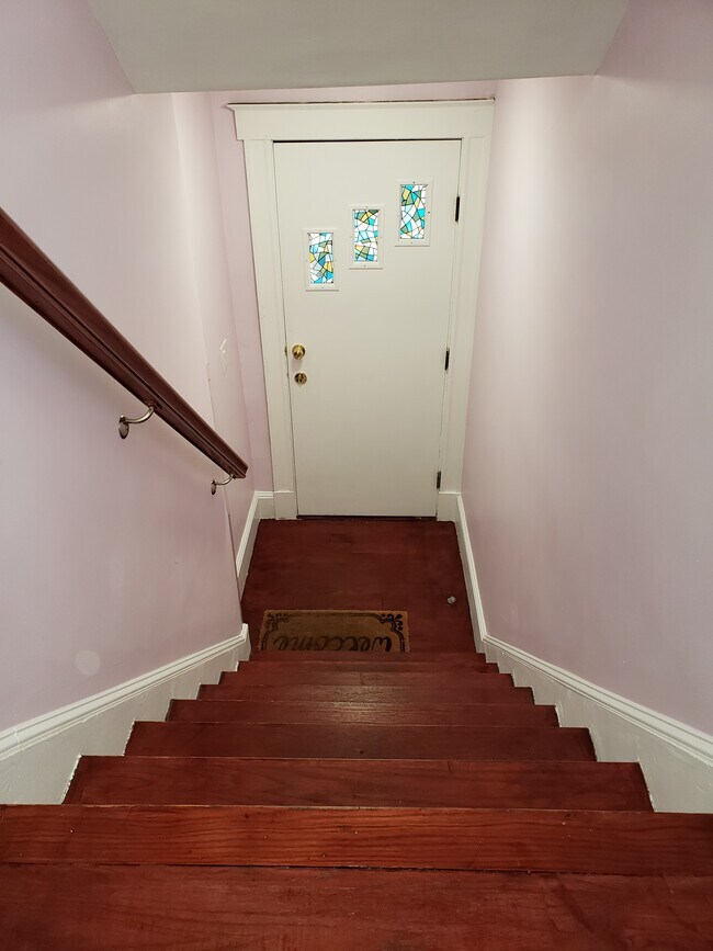 Photo - 29 Bailey Rd Unit 2