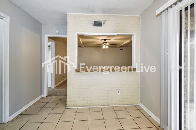 Photo - 6677 Silhouette Ave