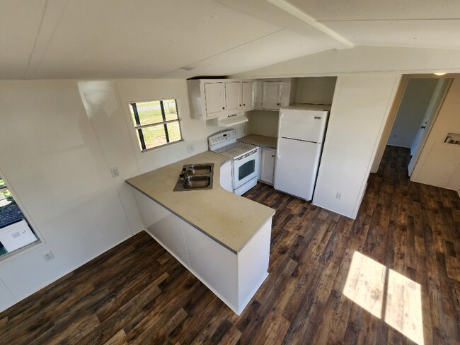 Photo - 3109 Brockett Rd